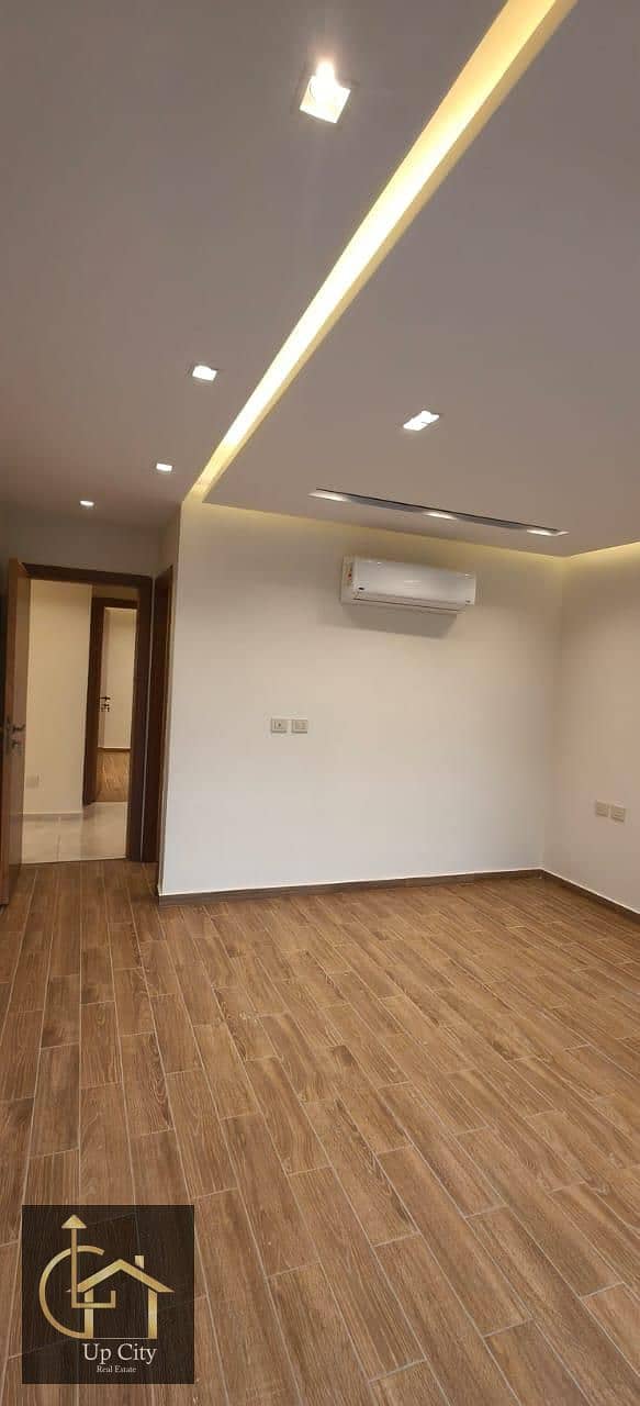 19 b7275e24-7d4b-4374-98a4-6a838e0cde8e. jpg