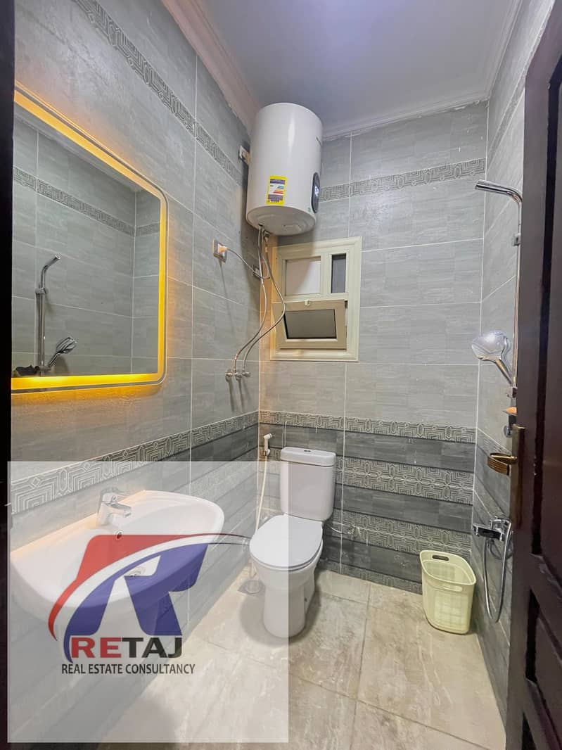 11 WhatsApp Image 2025-12-01 at 7.21. 13 PM (1). jpg