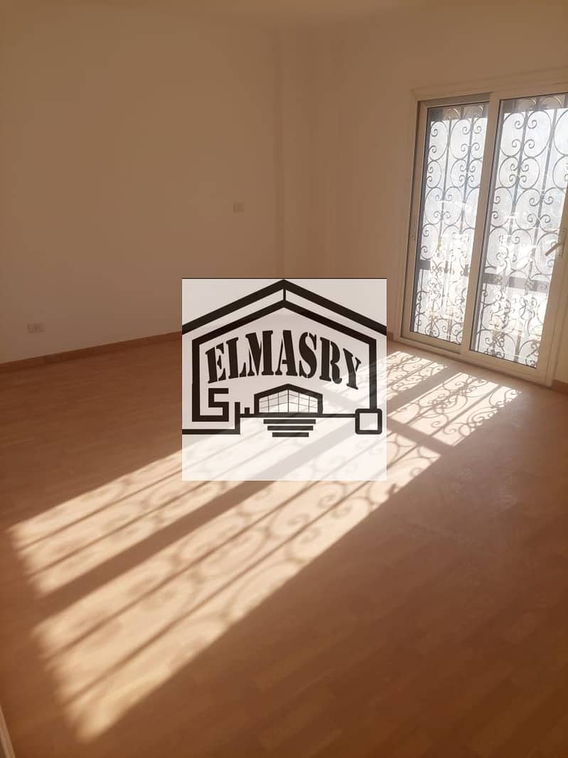 8 688e03d5-0445-4c74-b812-3a9c6d84fda6. jpg