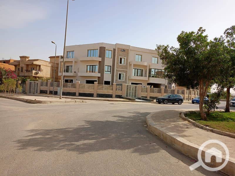 5 492369472_122180528180066852_4523115758807409752_n (1). jpg