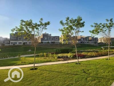 5 Bedroom Townhouse for Sale in Sheikh Zayed, Giza - WhatsApp Image 2025-12-02 at 4.35. 39 PM (1). jpeg