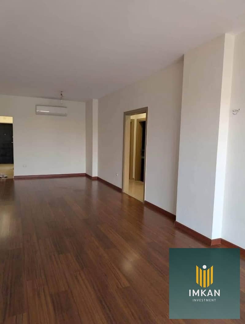 2 7eb45a0c-4f8c-4177-bf81-637c42aa7307. jpg