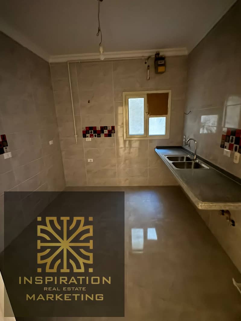 8 d7257586-d678-4dde-8e81-4748b54bf1c0. jpeg