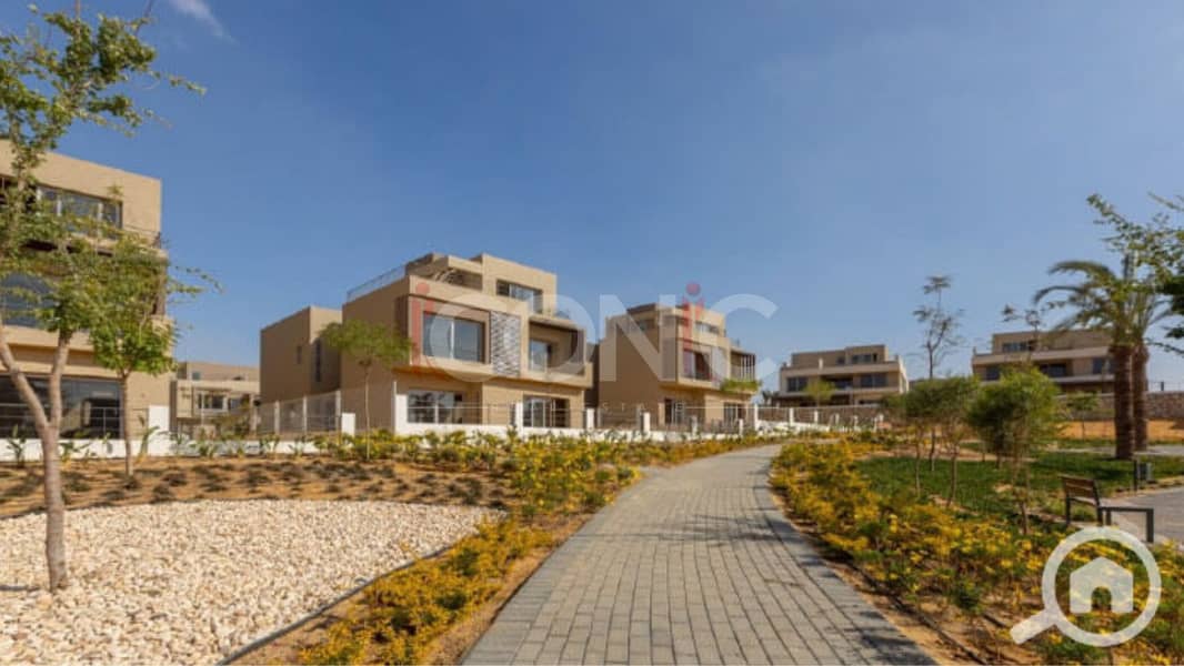 8 Untitled design - 2025-12-02T175354.020. png