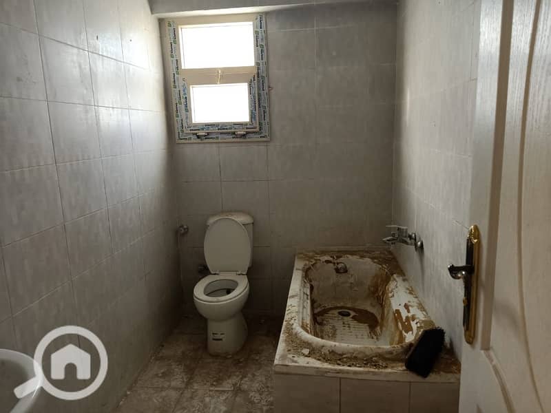 4 6a3756fa-9886-4eca-b199-27002cc38f5f. jpg