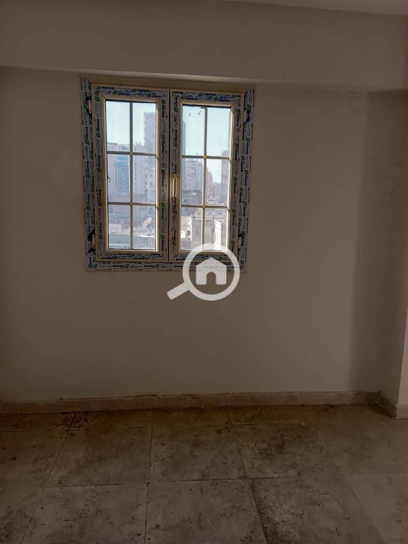 6 61b91fdc-3435-47d8-9fbf-dff7d25f428e. jpg