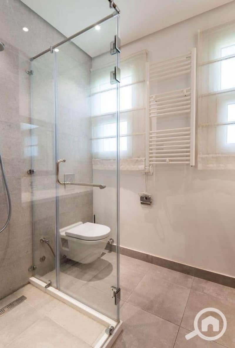 5 صورة واتساب بتاريخ 2025-12-02 في 18.00. 12_0c2f77bc. jpg