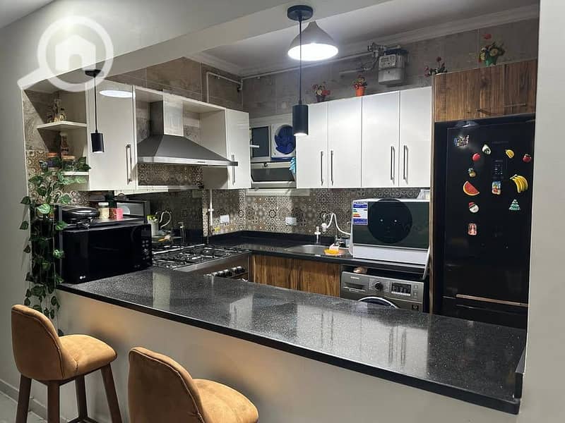 8 586730542_1520493222387659_7397587664656810909_n. jpg