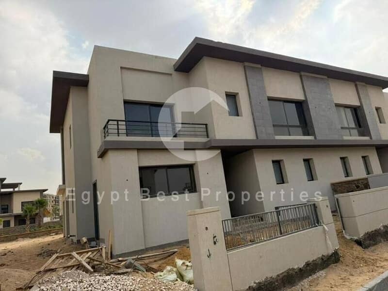 7 675a0598-ae10-4b93-8789-2c470541eeeb. jpeg