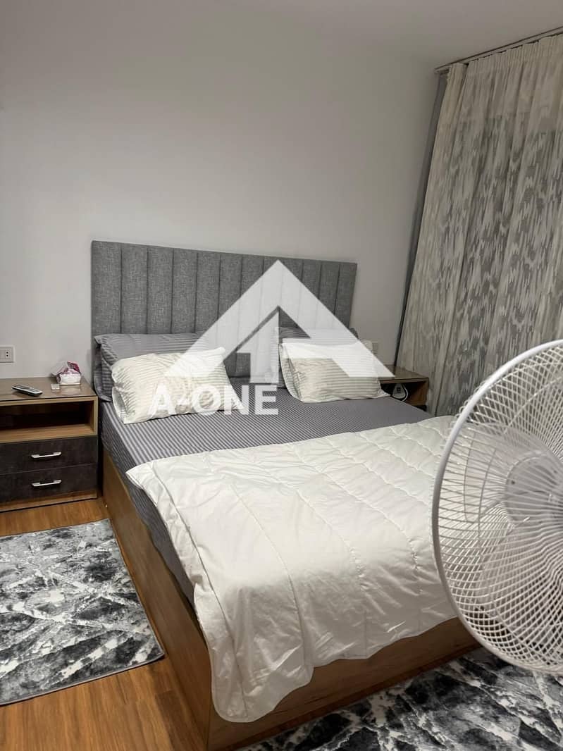 2 e73b7b34-0884-4907-bfff-a3b3cbb313a0. jpg