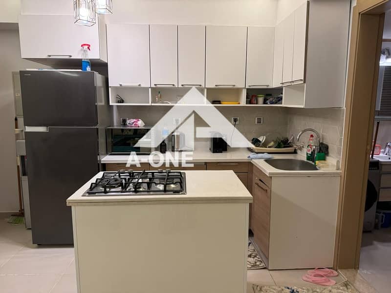 6 df8ae05a-d98b-400e-805f-1e9a65e1aa48. jpg