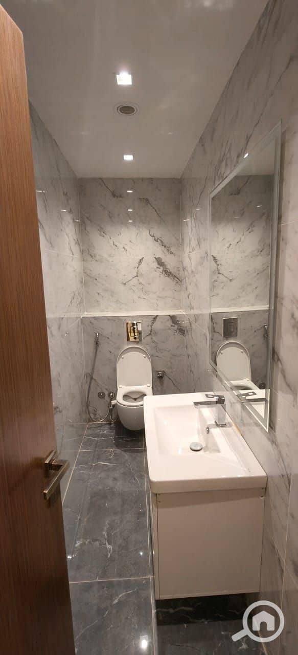 10 WhatsApp Image 2025-12-02 at 3.08. 10 PM (1). jpeg