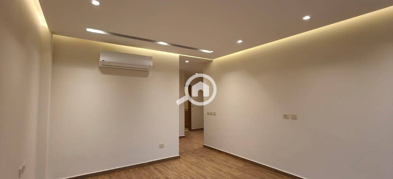 11 WhatsApp Image 2025-12-02 at 3.08. 10 PM. jpeg