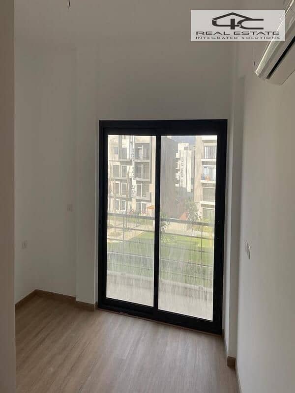 5 WhatsApp Image 2025-11-14 at 4.35. 12 PM (1). jpeg