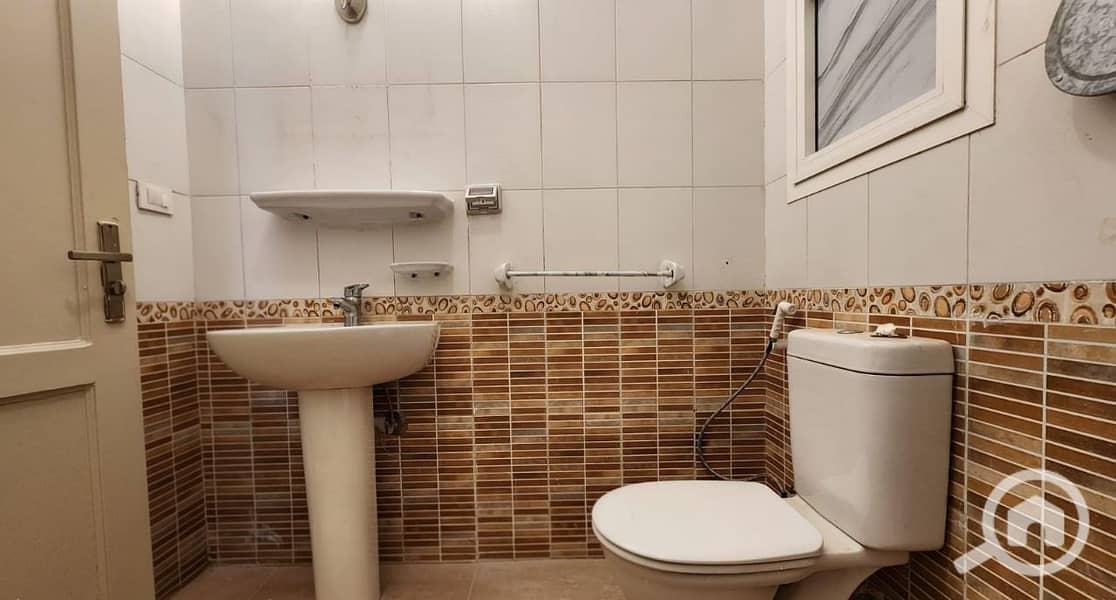 6 صورة واتساب بتاريخ 2025-12-02 في 17.28. 52_2eaa19d3. jpg