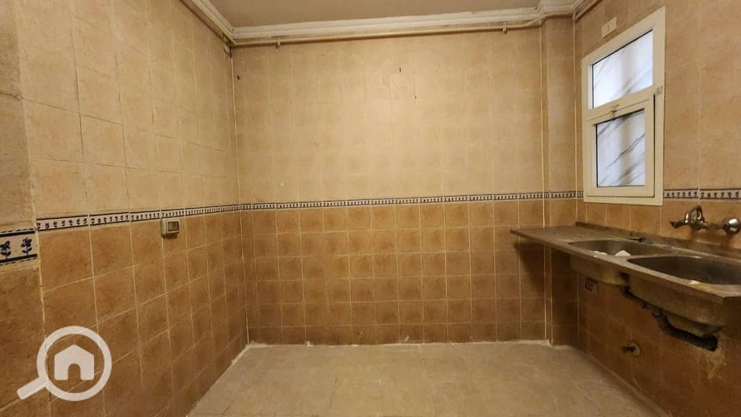 9 صورة واتساب بتاريخ 2025-12-02 في 17.28. 58_0238be85. jpg