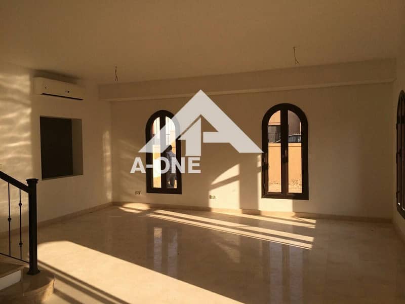 4 fca2865e-48a4-4475-8895-603ae4264af1. jpg