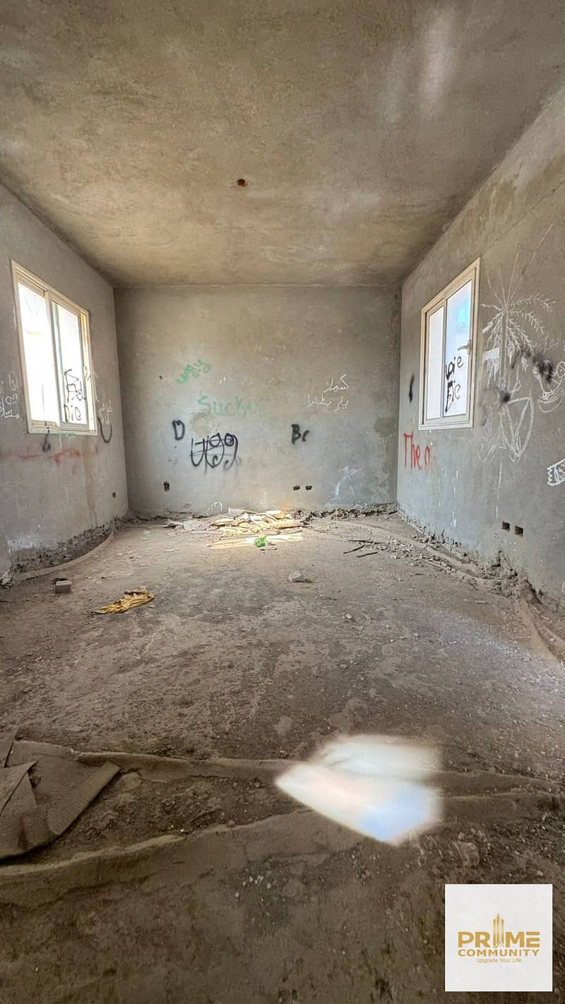 5 WhatsApp Image 2025-09-11 at 14.28. 10_1aa22ebd. jpg