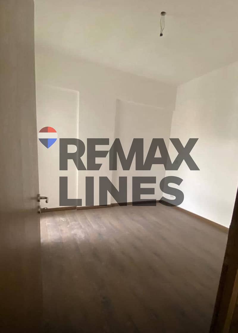 3 24daa535-7fe3-4652-a628-9a6a5ca9bc4b. jpg