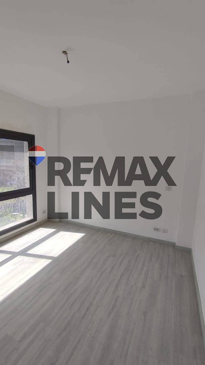 8 1902573f-437a-43be-bb0d-0a18fed2141a. jpg