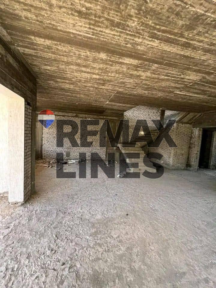 4 376bb127-43ab-49e0-a0dd-07359f6bf18c. jpg