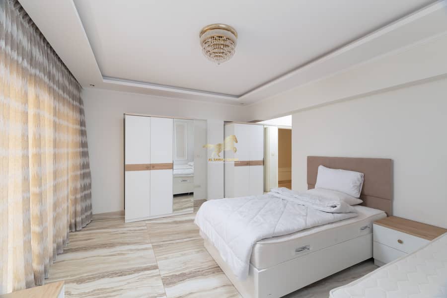 11 IMG_6217-Edit. jpg