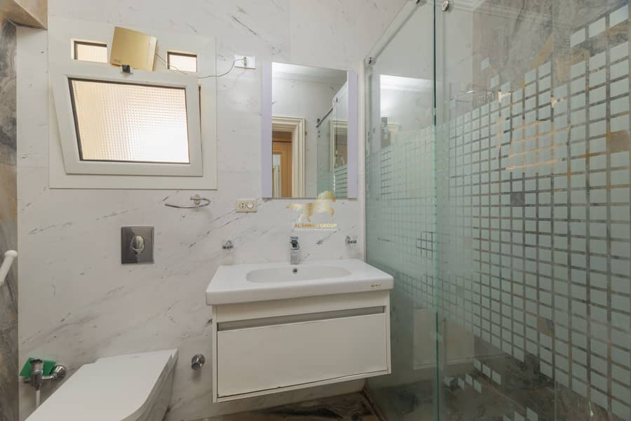 30 IMG_6395-Edit. jpg