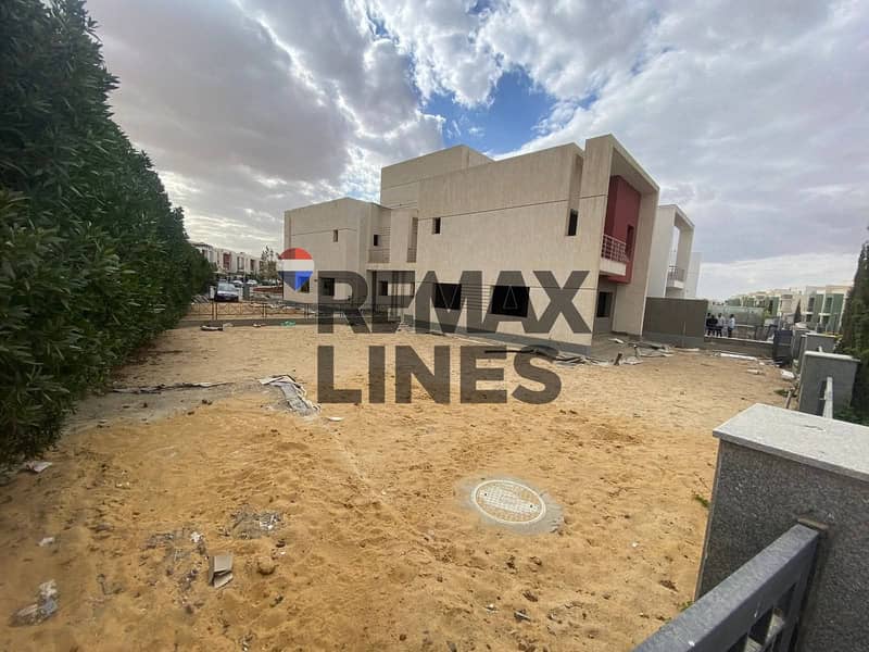 2 70ba879e-5d45-4cab-96a1-fdecb32f97f6. jpg