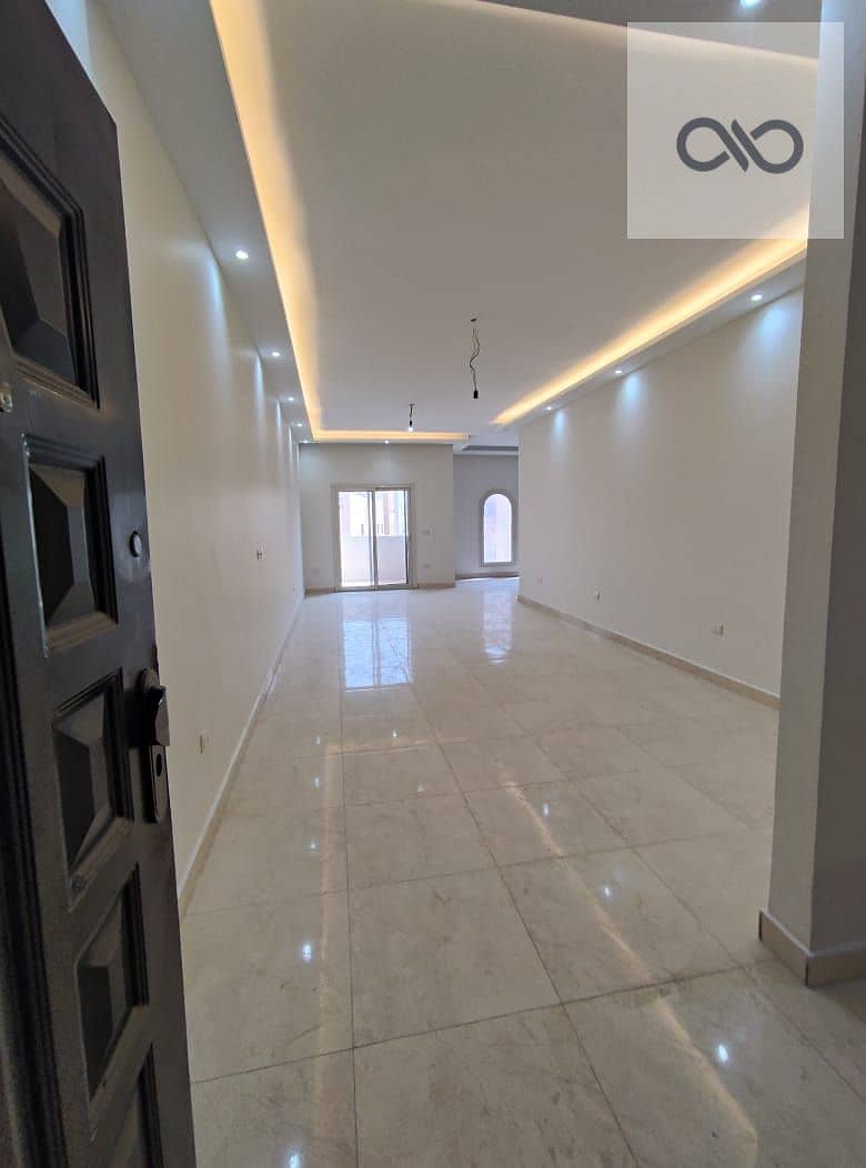 2 WhatsApp Image 2025-12-01 at 19.11. 06. jpeg