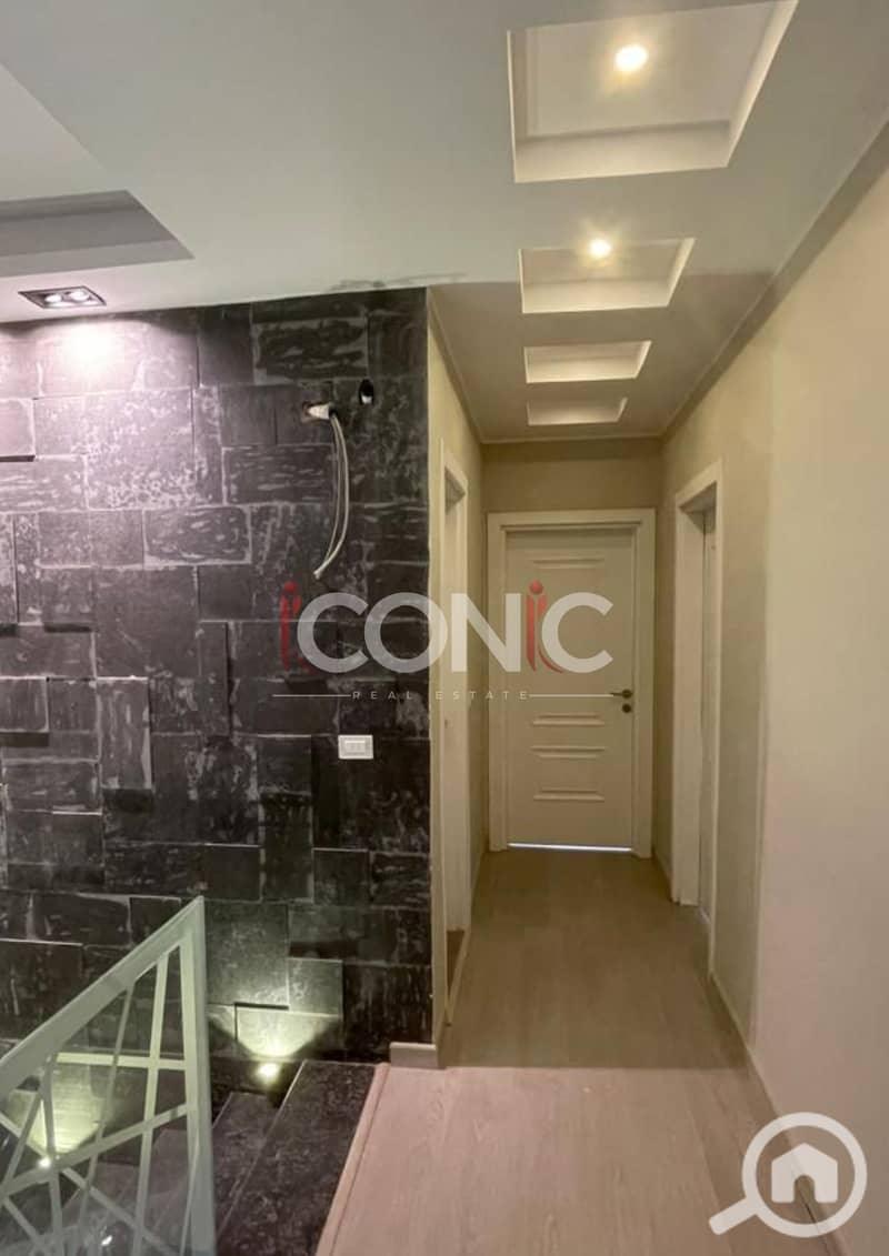 5 Untitled design - 2025-12-02T185105.638. png