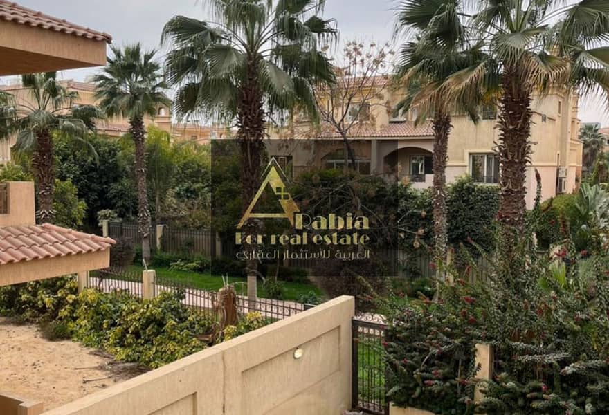 4 f26ab2b6-851c-4cef-a903-5e26c45de878. jpg