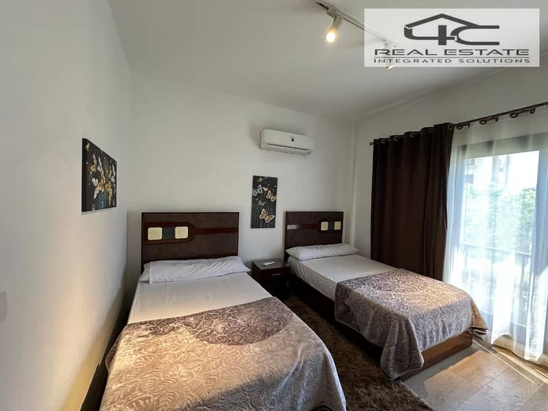 4 WhatsApp Image 2025-12-02 at 18.19. 40. jpeg