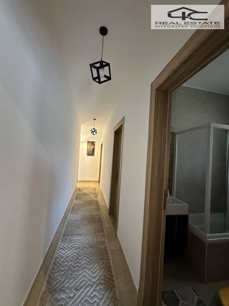 10 WhatsApp Image 2025-12-02 at 18.19. 39 (1). jpeg