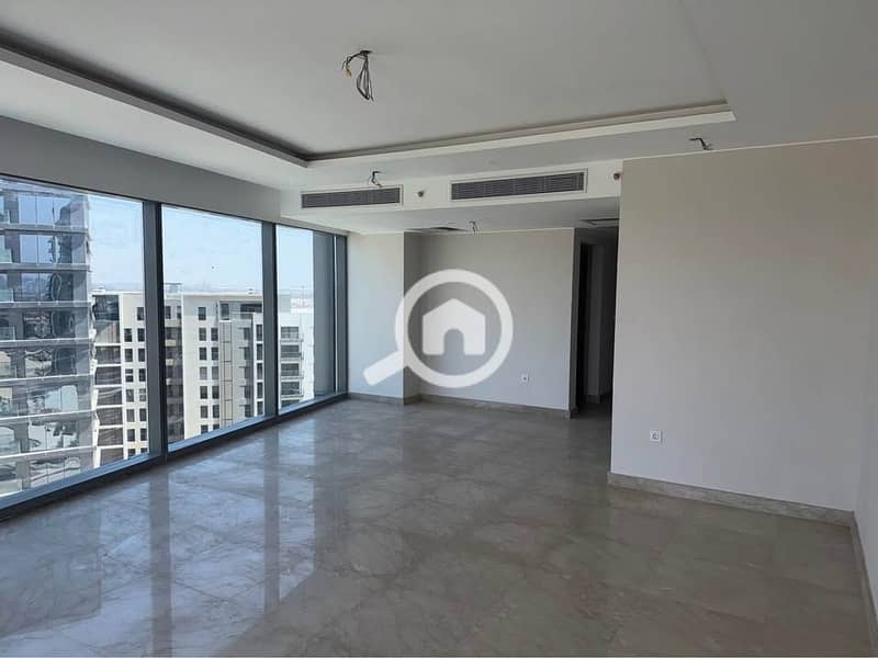 giugyukftyj. jpg giugyukftyj. jpg