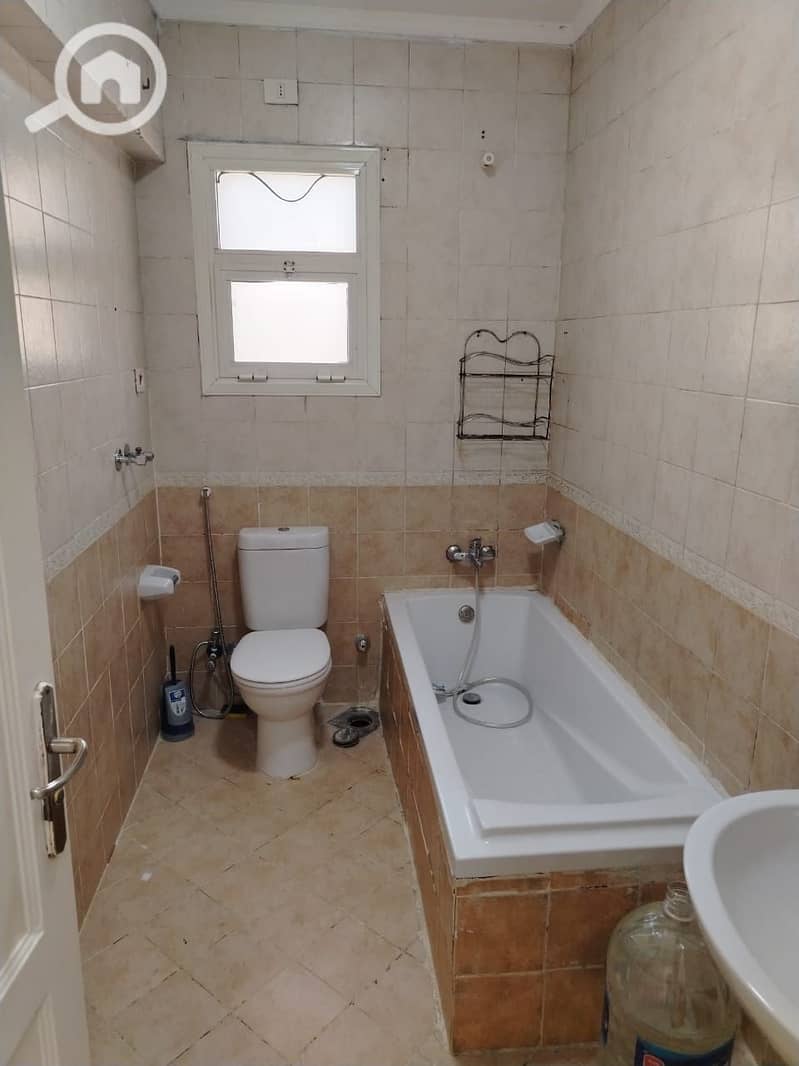 4 WhatsApp Image 2025-11-30 at 12.39. 43 PM(2). jpeg