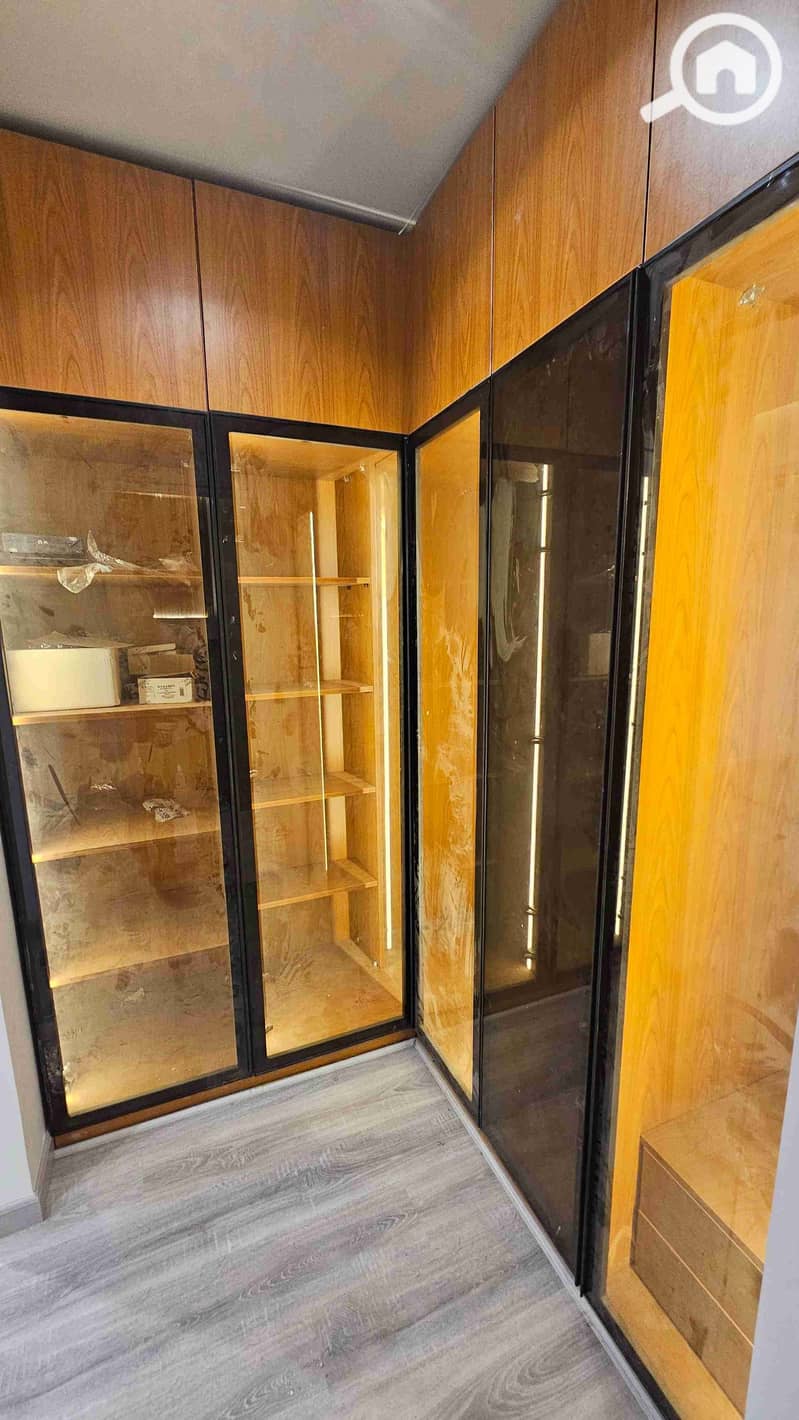 10 20251120_164833. jpg