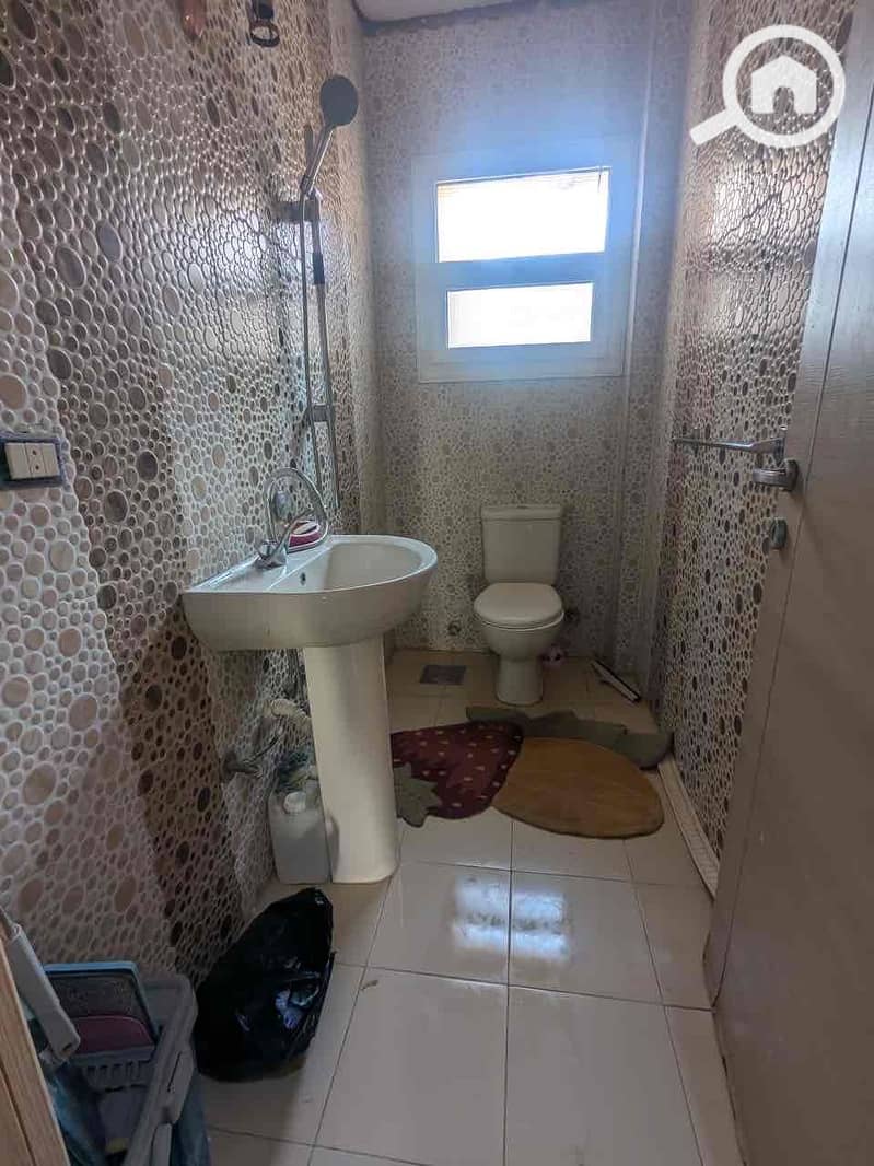 9 acc075af-6da8-4b9f-b040-22d2c04c50c1. jpg