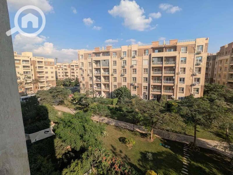 10 d7579e53-7cf2-4bd7-8a9f-d70bc4e85665. jpg