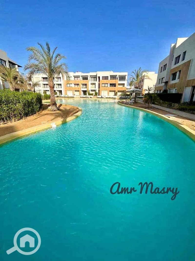 2 70a8221e-ce8a-4727-881d-f811c04699e3. jpg