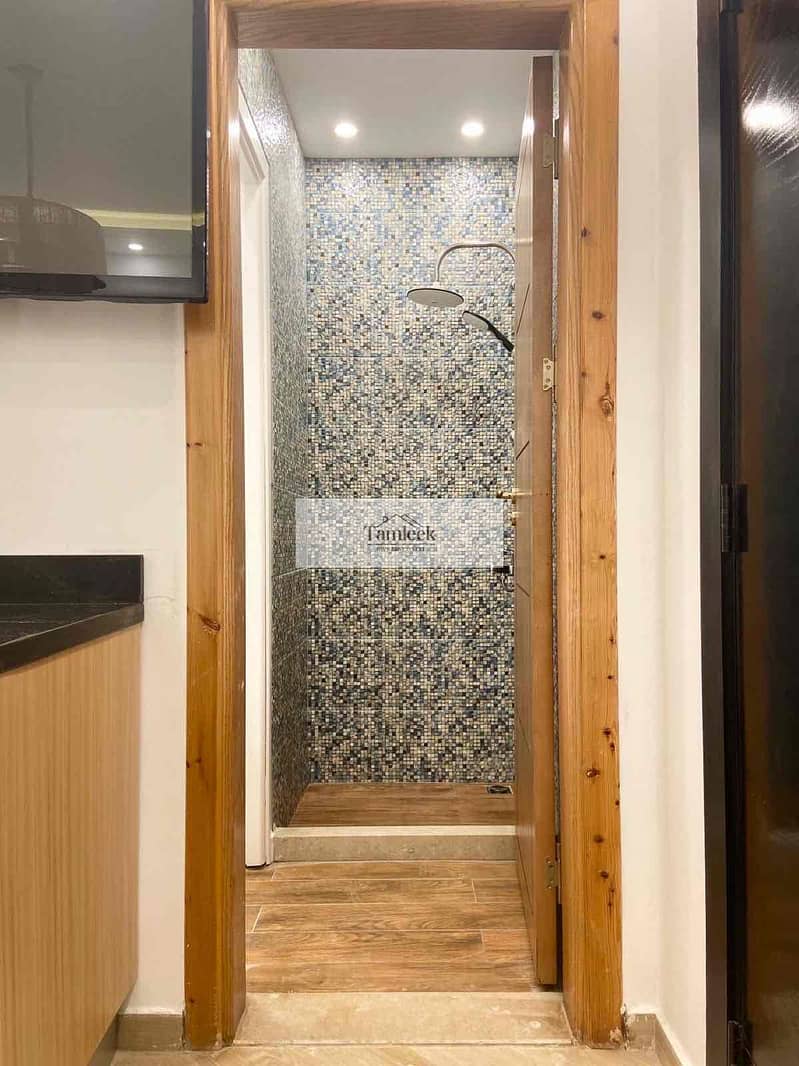 8 55c2ec1b-db15-42e6-accb-d371aa827e93. jpg