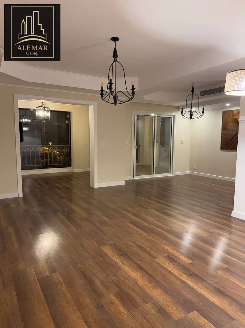 5 5aea7789-dd5d-4d62-aa1e-6f6a09cb05e2. jpg