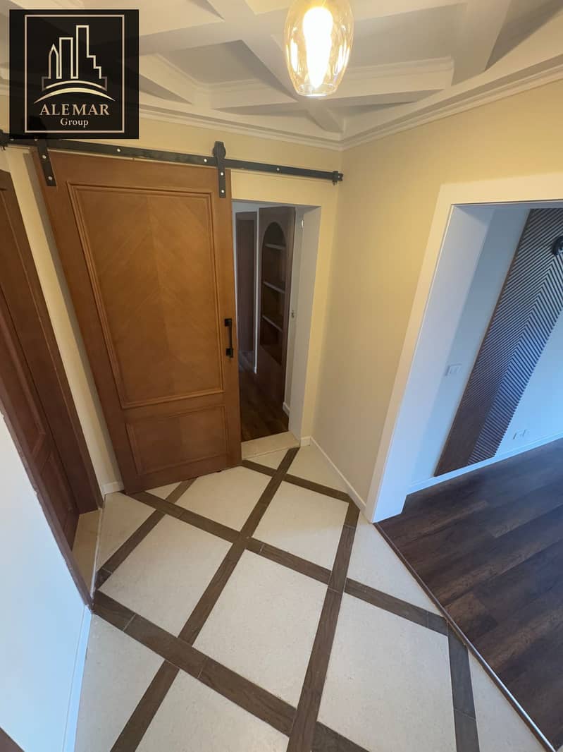 9 927e87bc-c053-4c1e-876e-78bcbf5ae08f. jpg