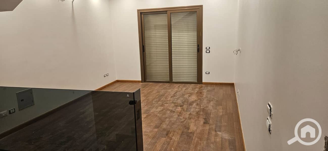 5 WhatsApp Image 2025-11-30 at 1.37. 13 PM. jpeg