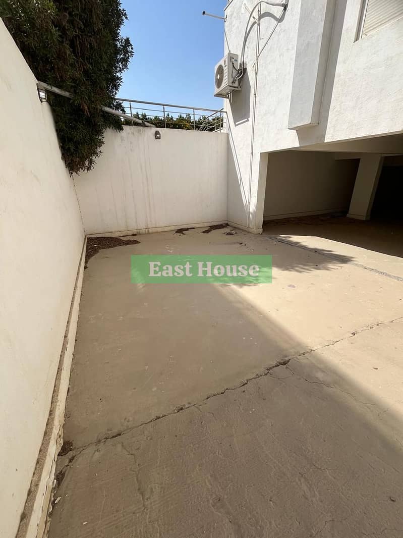 5 WhatsApp Image 2025-08-09 at 4.01. 15 PM (1). jpeg