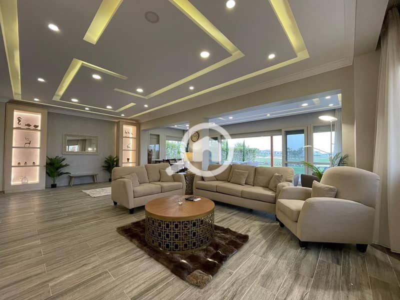 2 ca97236e-45c8-441d-9d49-60972984d913. jpg