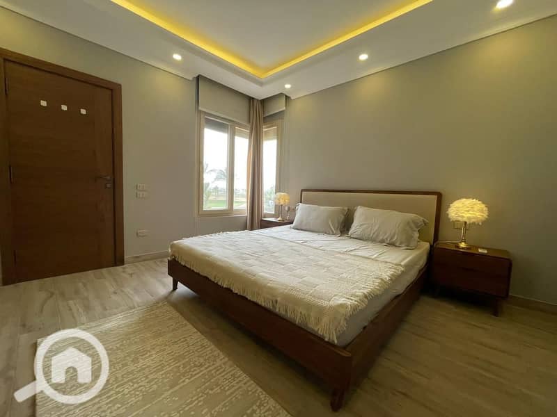 5 2ebe9b5a-7a62-4424-a353-b18b80642ec6. jpg