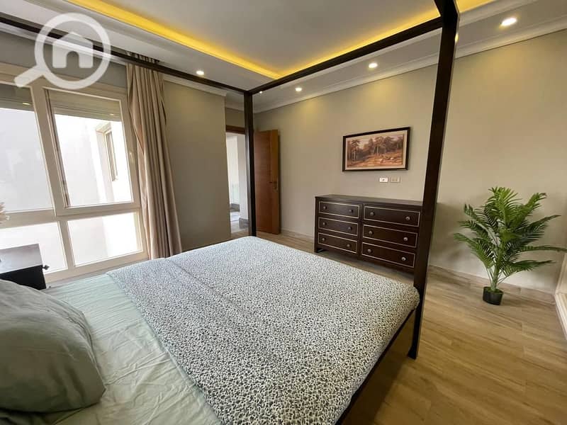 9 89cc5fc2-4f80-4807-92ef-6c54036553a0. jpg