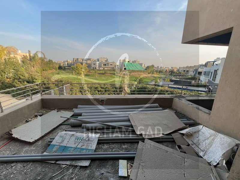 4 39df778b-25be-4895-b6de-a4f4672d5eb0. jpg