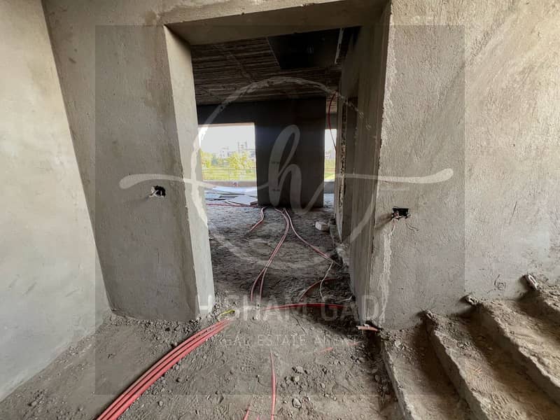 5 6e2c7ae2-8734-47d8-9a43-fa17b337185d. jpg