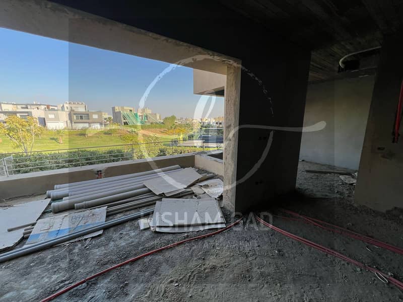 8 a5445dc1-e41c-44d9-b511-e1baa1d9b11a. jpg